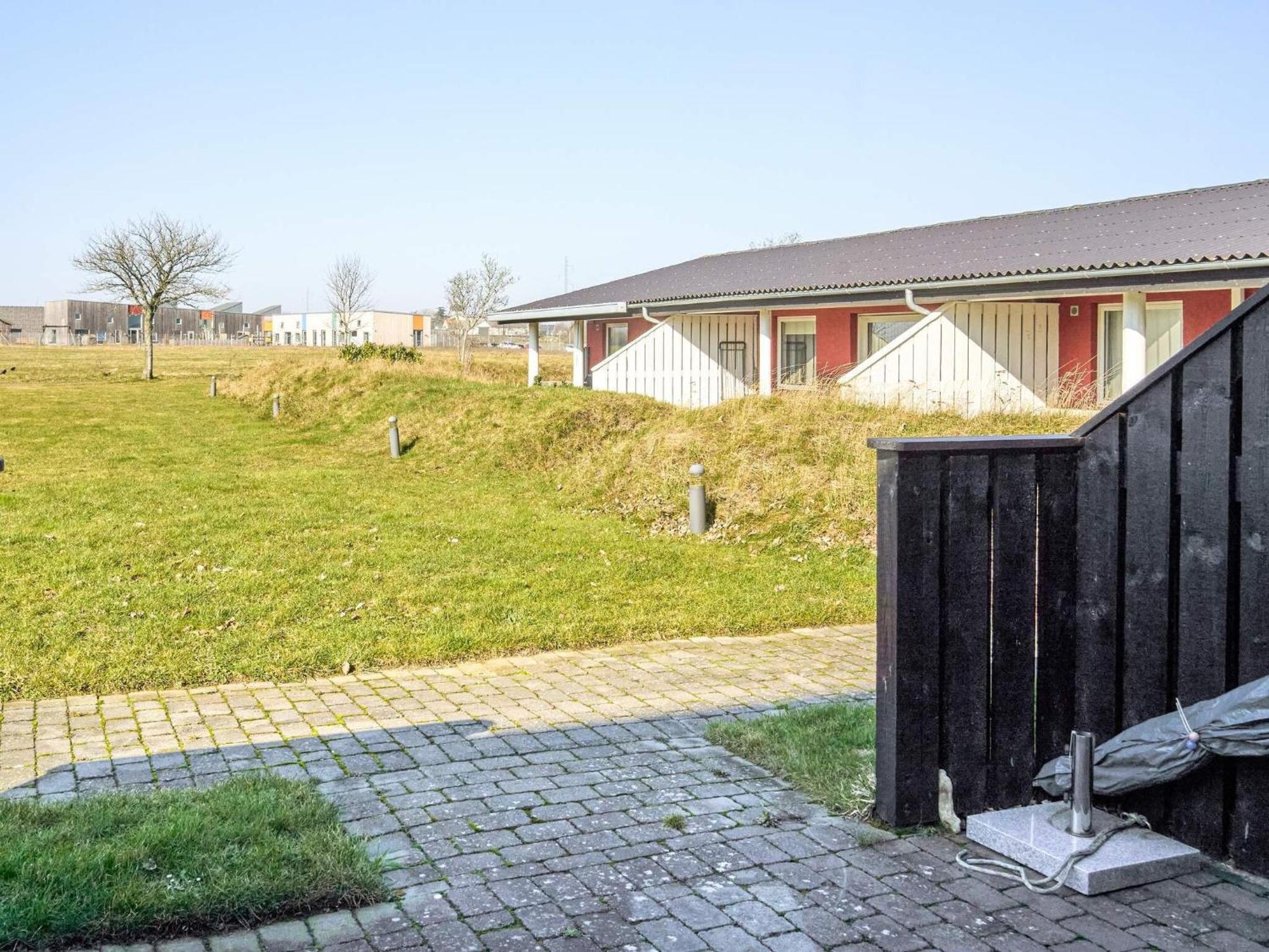 4 Person In Aakirkeby Akirkeby